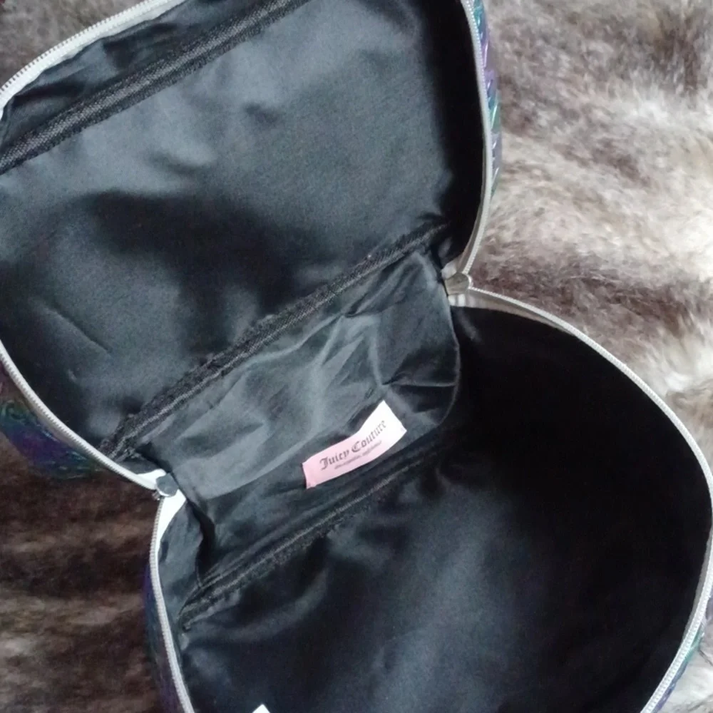 Juicy Couture makeup bag